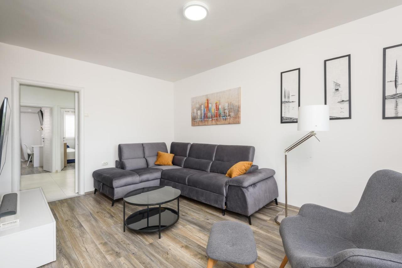 Apartment Tina Ploce  Eksteriør bilde