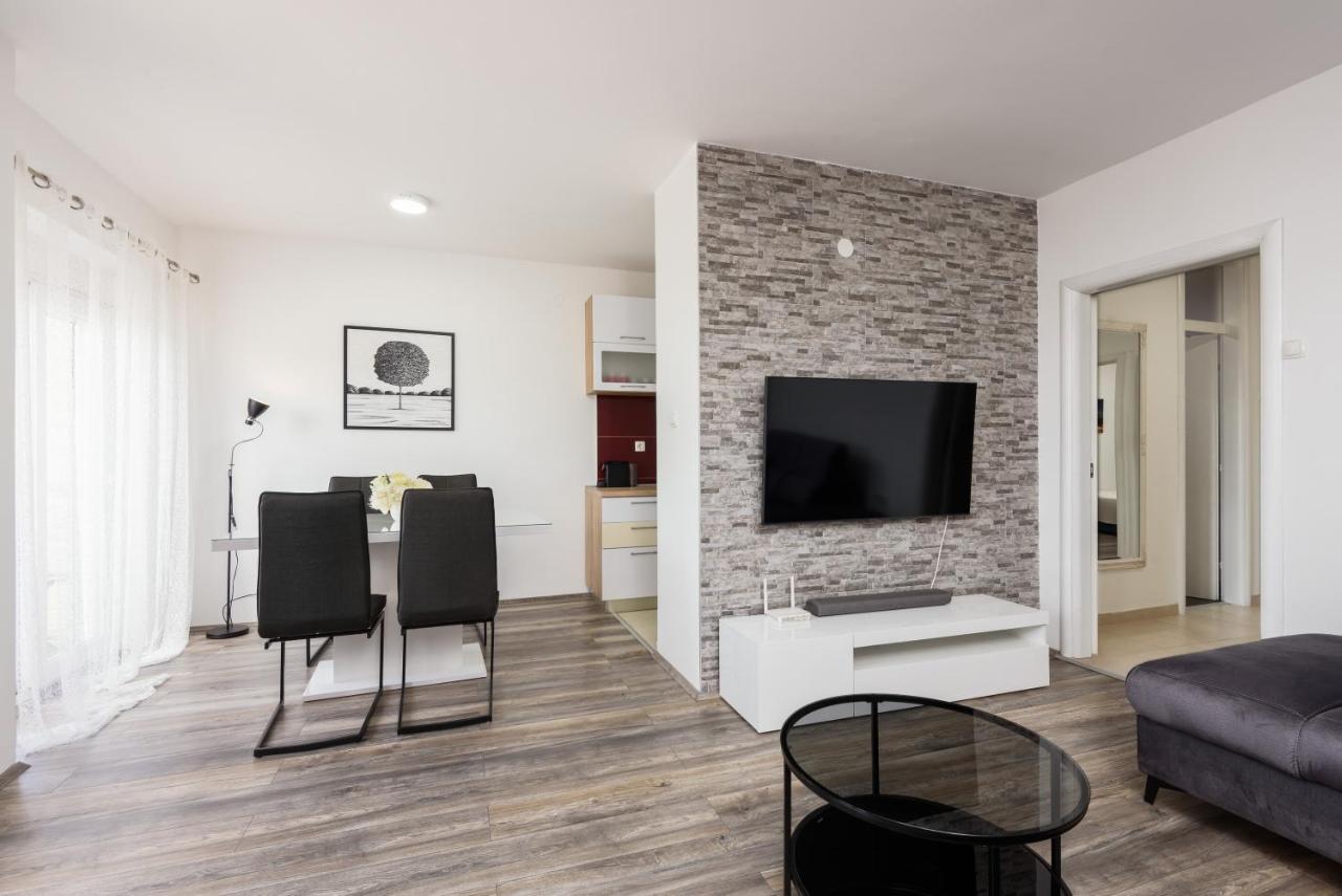 Apartment Tina Ploce  Eksteriør bilde